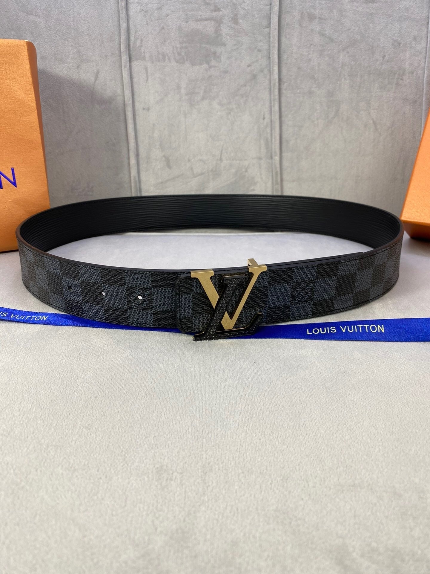 Louis Vuitton Initiales Reversible