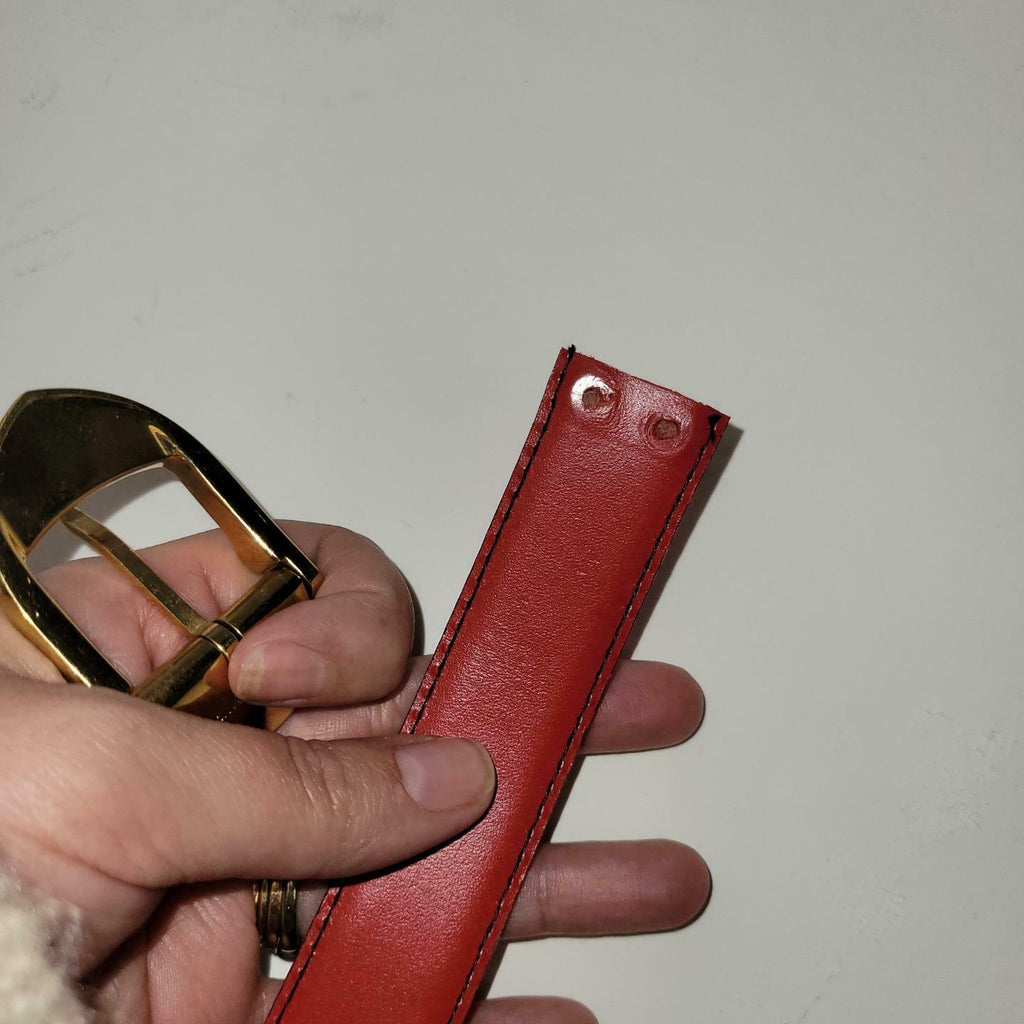 LOUIS VUITTON: Red, "Epi" Leather & Gold Logo Buckle Belt - fits 27" to 31" (nm)