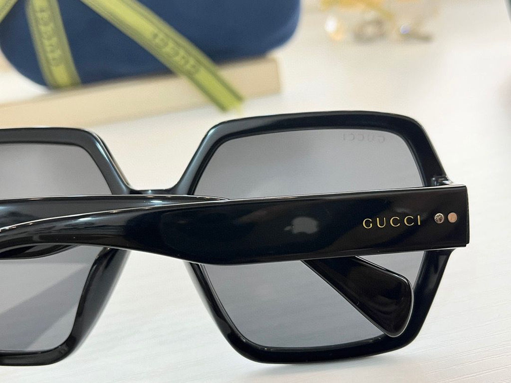 Gucci Square Frame Sunglasses