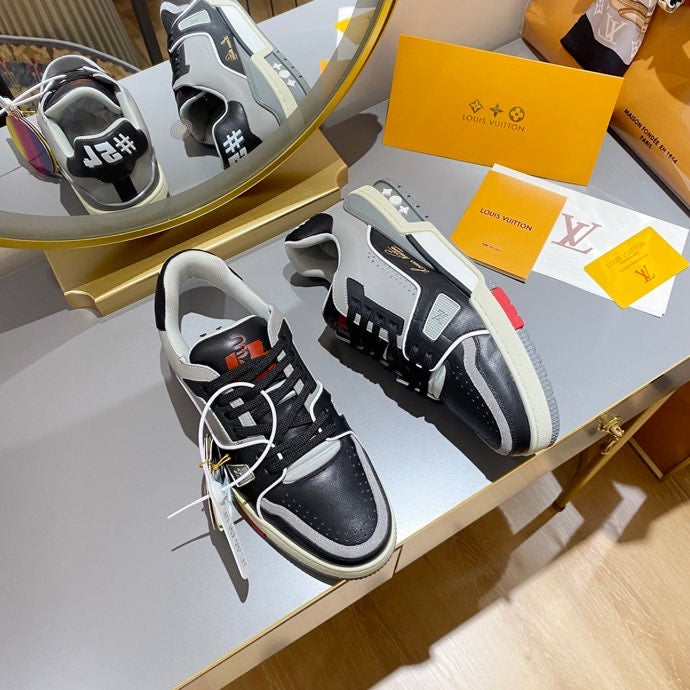 Louis Vuitton Trainer Sneaker
