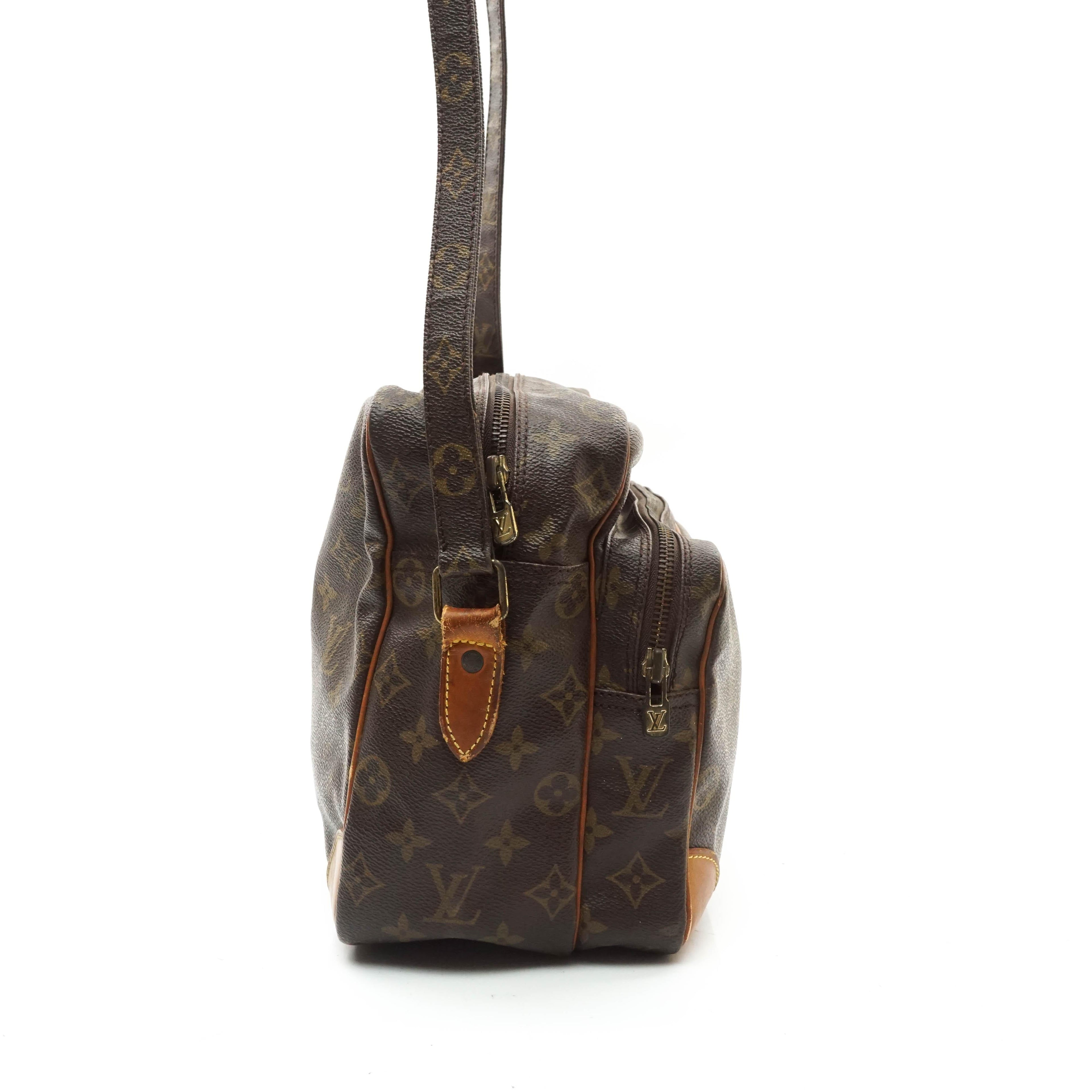 Louis Vuitton Nile Gm Crossbody Bag