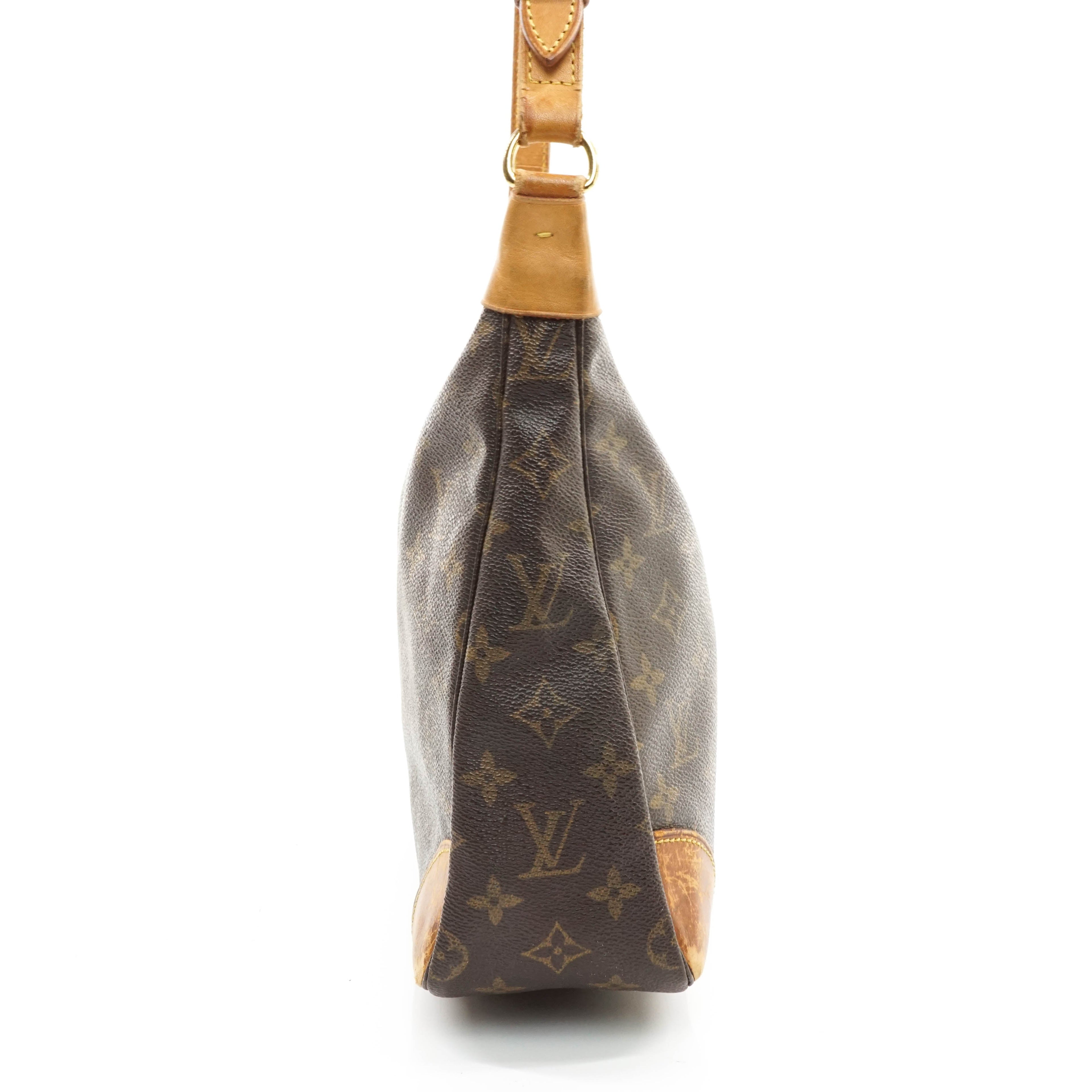 Louis Vuitton Boulogne 30 Crossbody