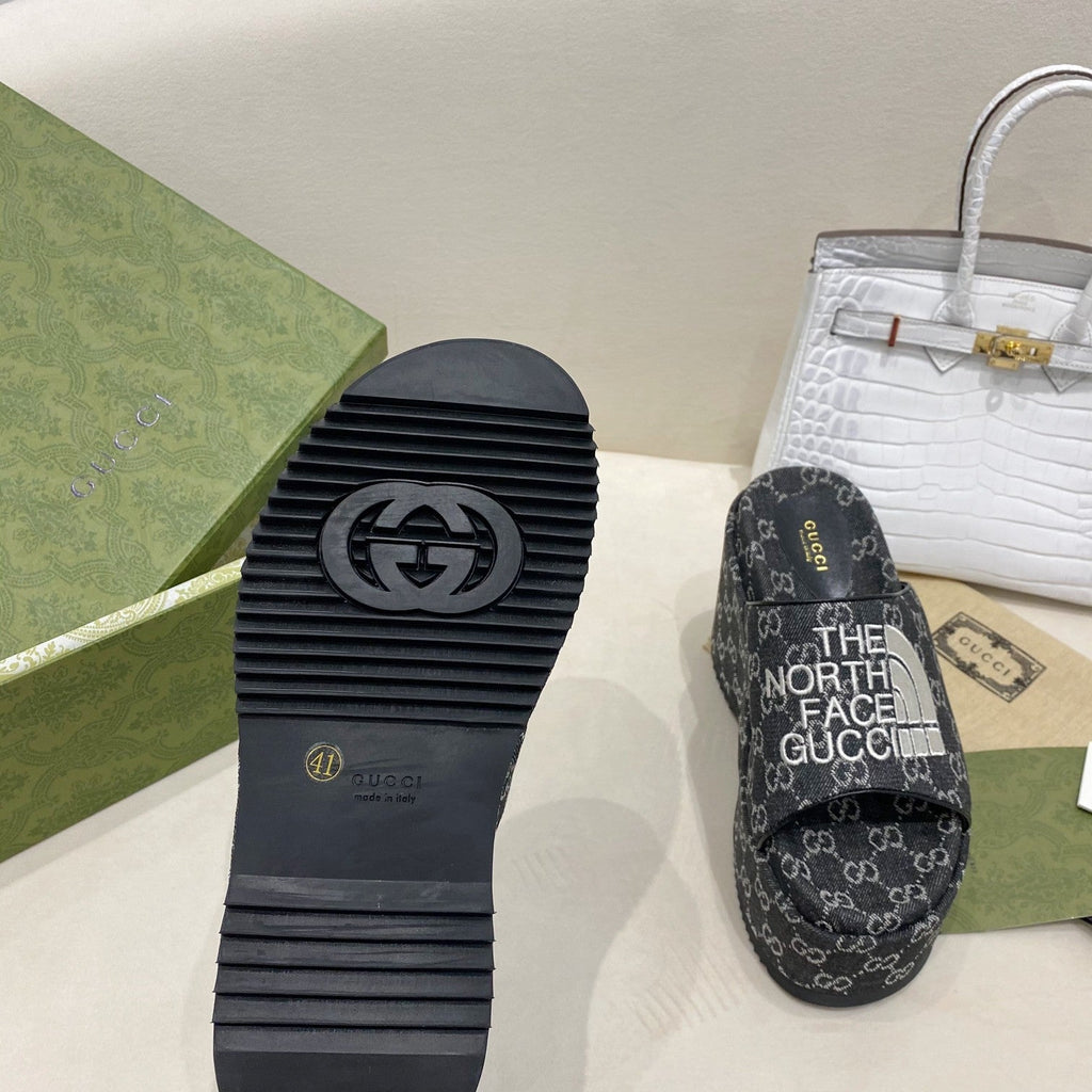Gucci Platform Slide Sandal Black