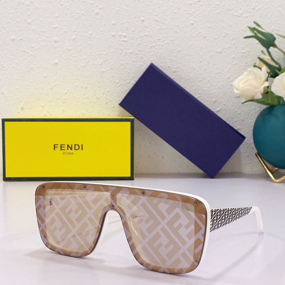 Fendi Disco Fashion Sunglasses