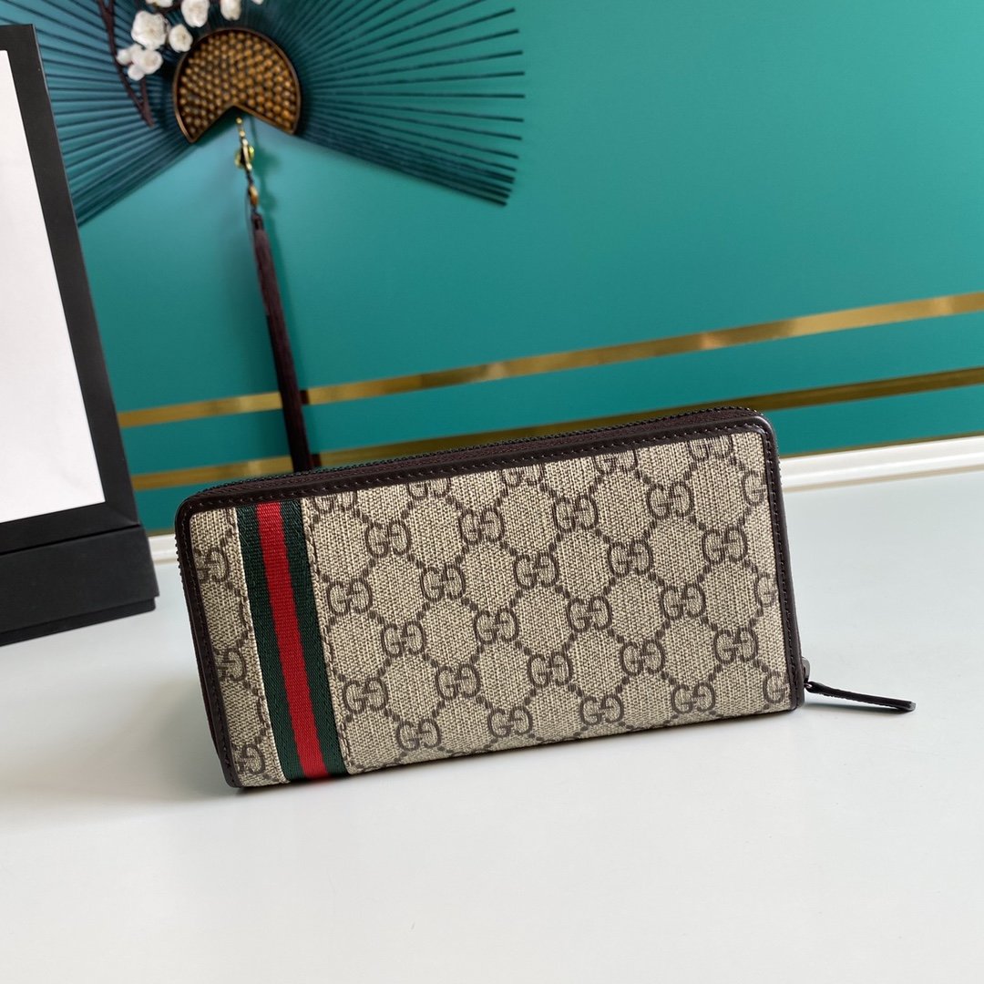 Gucci Beige Zip Around Wallet 19cm