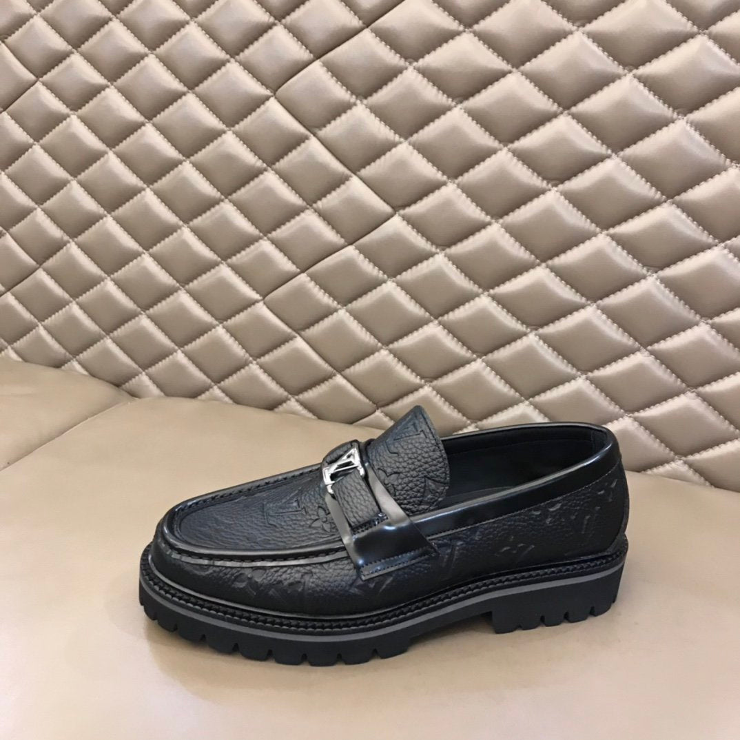 Louis Vuitton Major Loafer
