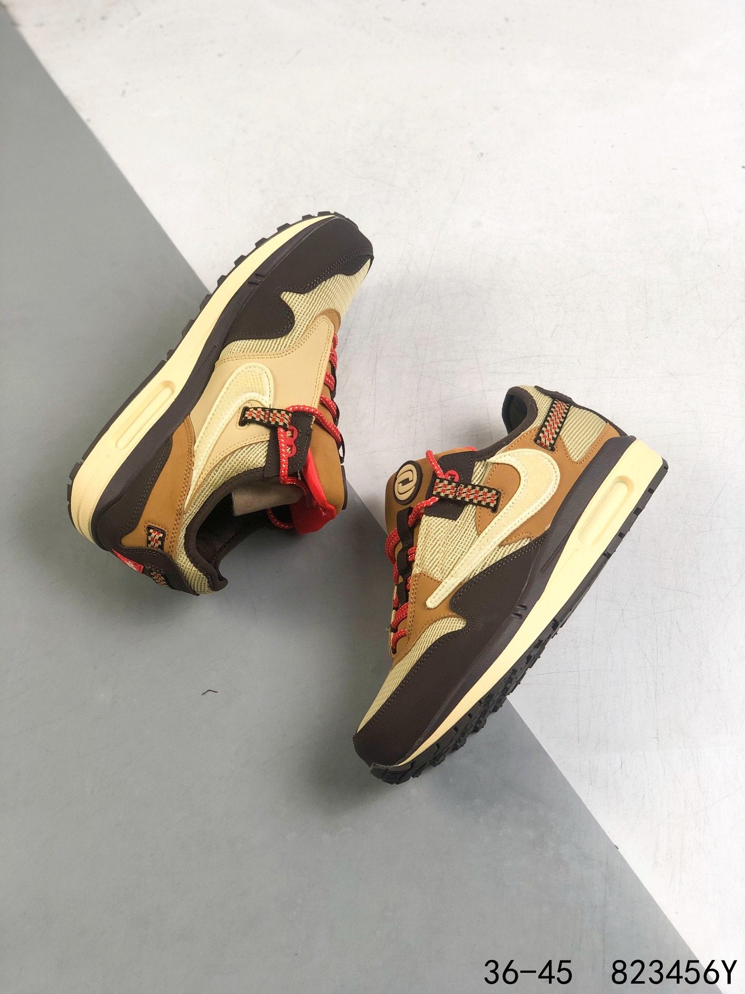 Nike Air Max 1 Brown
