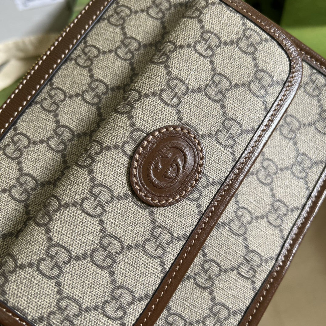 Gucci Messenger Bag With Interlocking G 21cm Brown