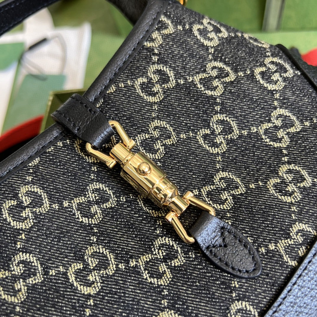 Gucci Jackie 1961 Mini Shoulder Bag 19cm Black