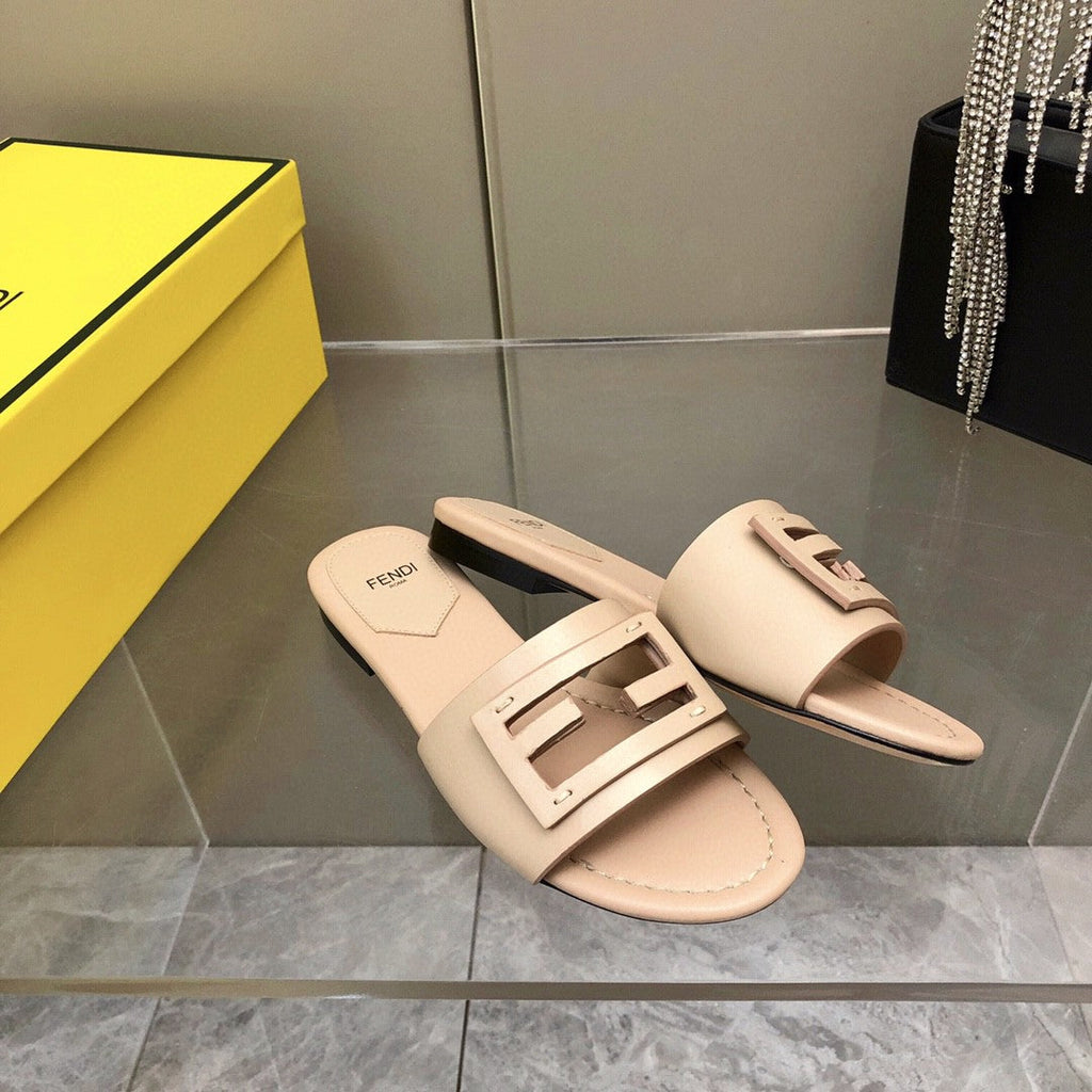 Fendi Baguette Beige