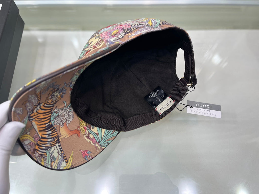 Gucci Canvas Baseball Cap Tiger