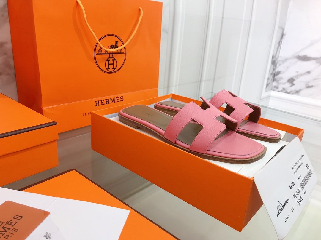 Hermes Oran Sandal Pink