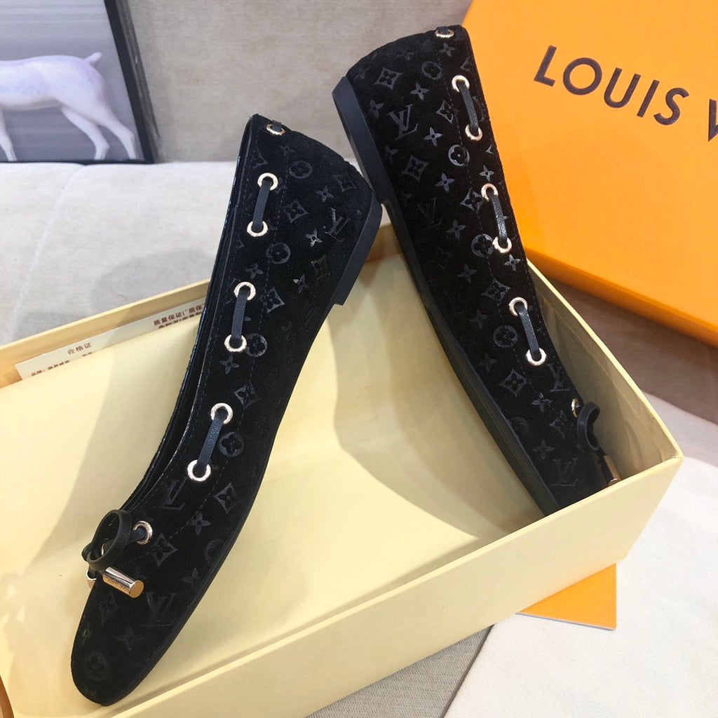 Louis Vuitton Gloria Flat Loafer Black
