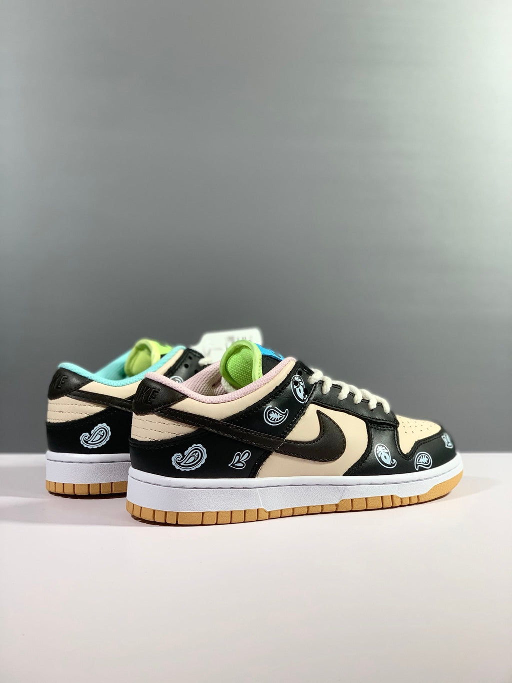Nike SB Dunk Low Top