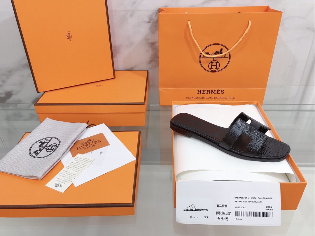 Hermes Oran Sandal Black