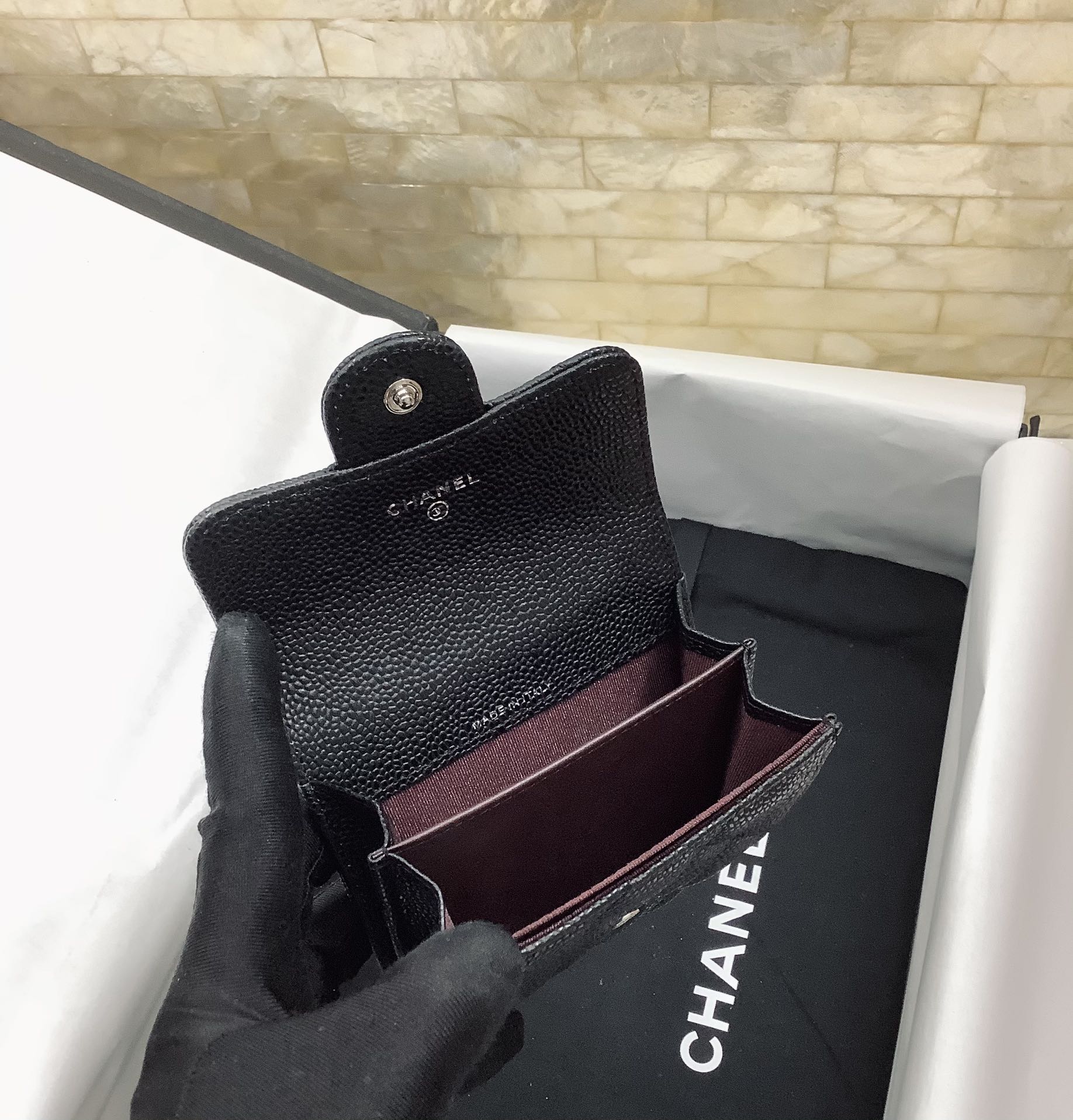 CO-CO Chanel Classic Card Holder With Silver Hardware 11cm