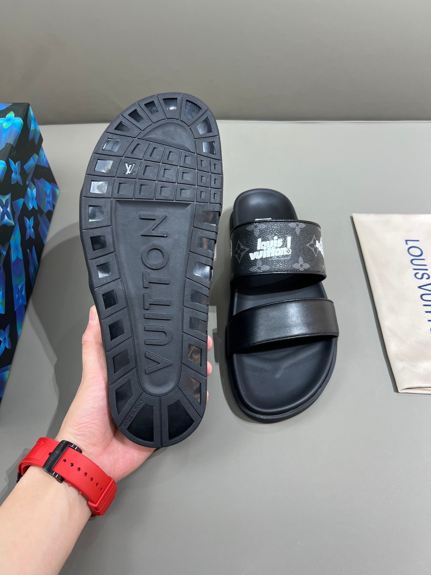 Louis Vuitton Oasis Mule