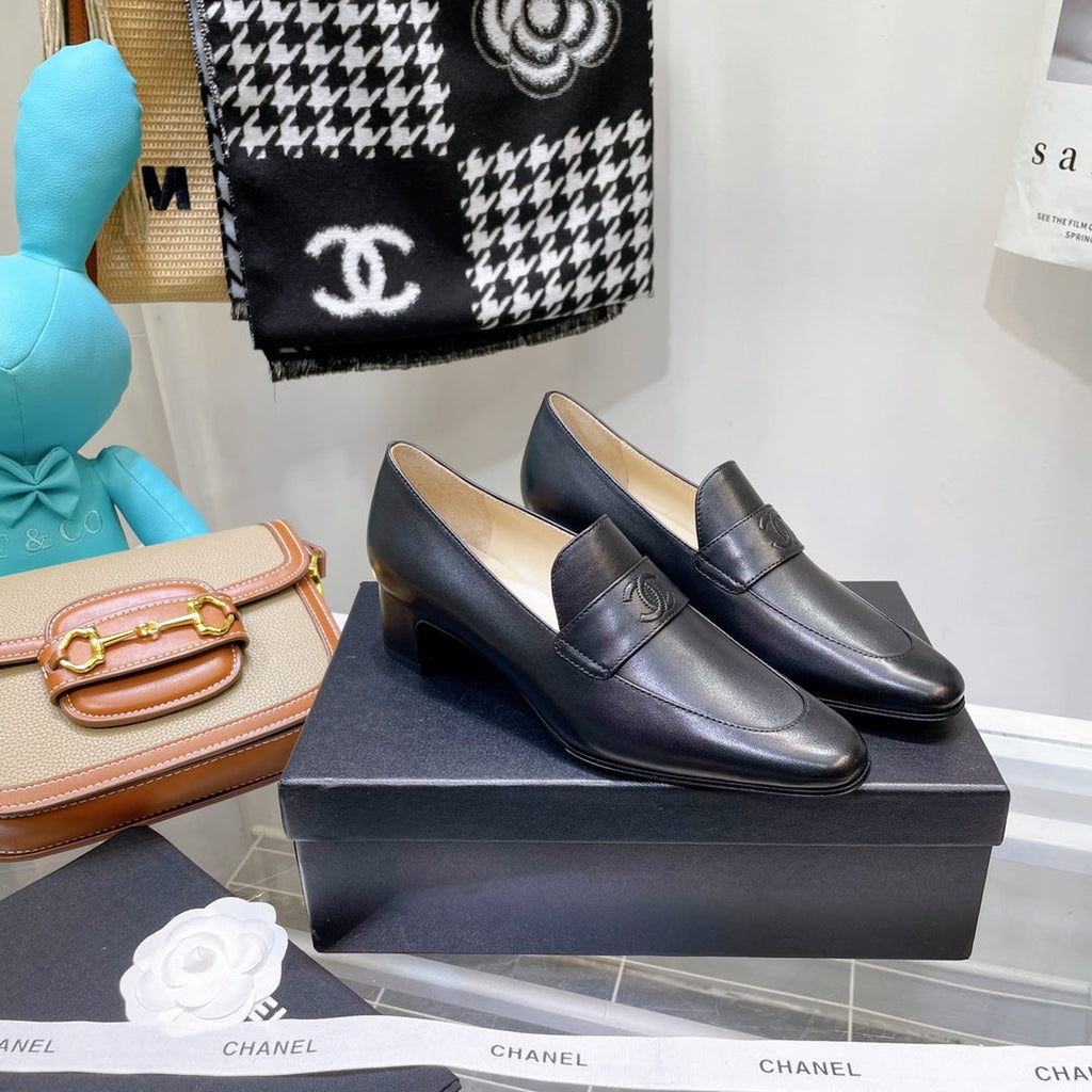 Chanel Loafers Black