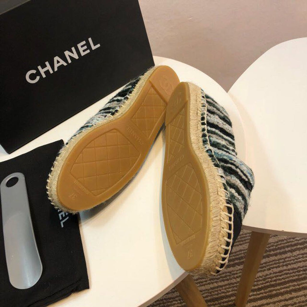 Chanel Wool and Fabric Espadrilles Spring/Summer Collection Act 2 Black/Grey