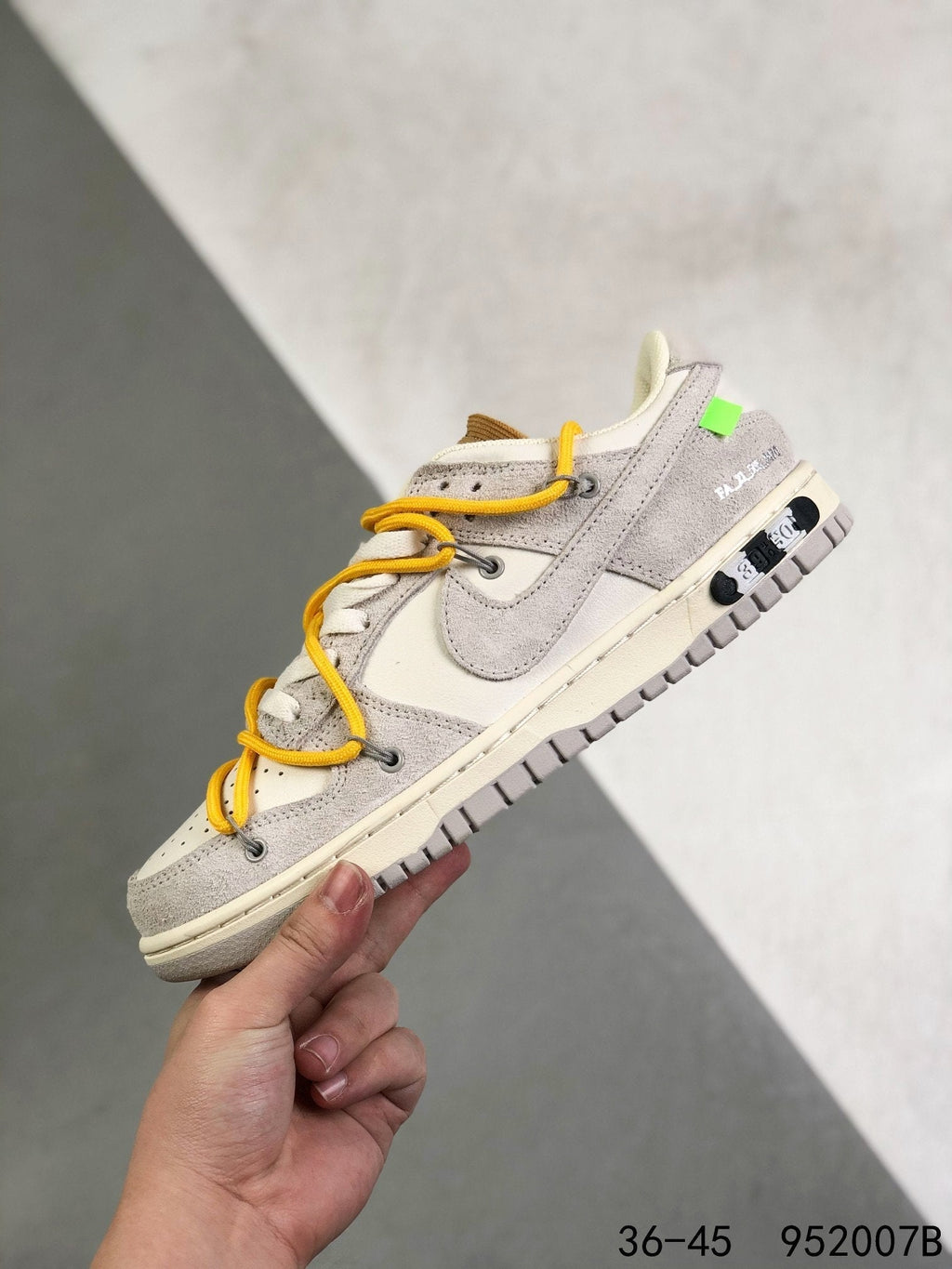 Nike Dunk Low Off-White Lot List
