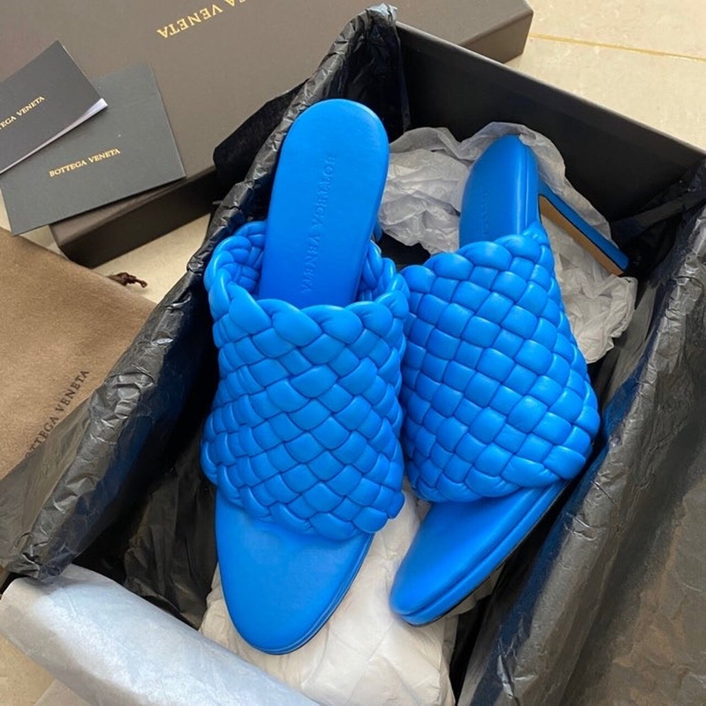 Bottega Veneta Curve Mules 9.5cm Heel Lambskin Leather Spring/Summer 2020 Collection, Electric Blue