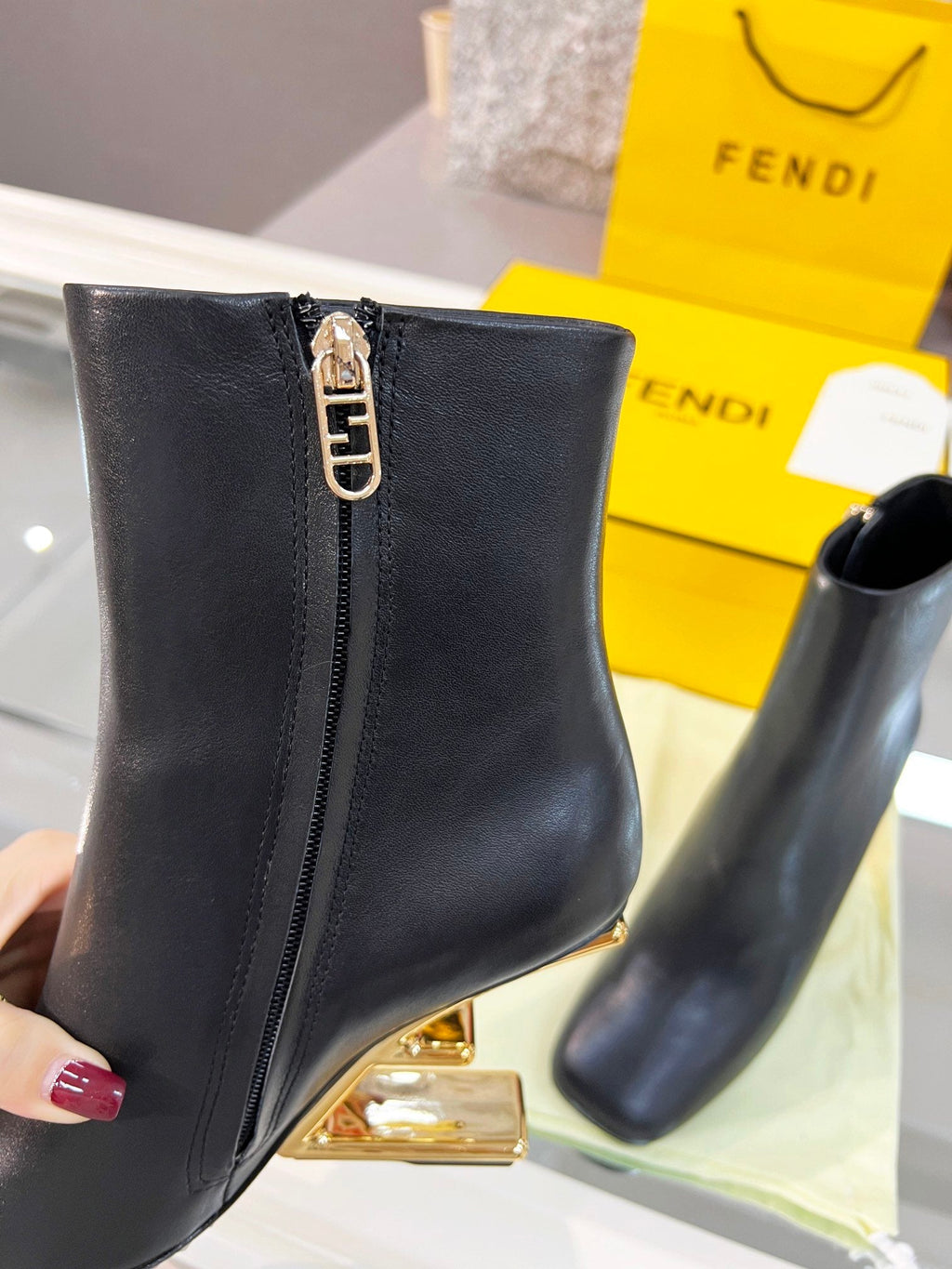 Fendi First Black