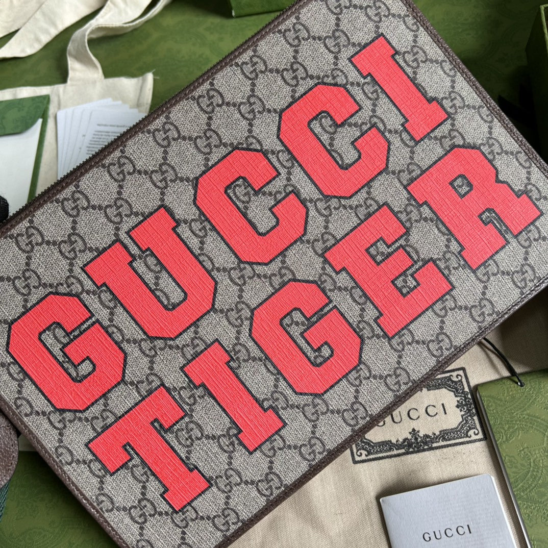 Gucci Tiger Clutch 28cm Brown