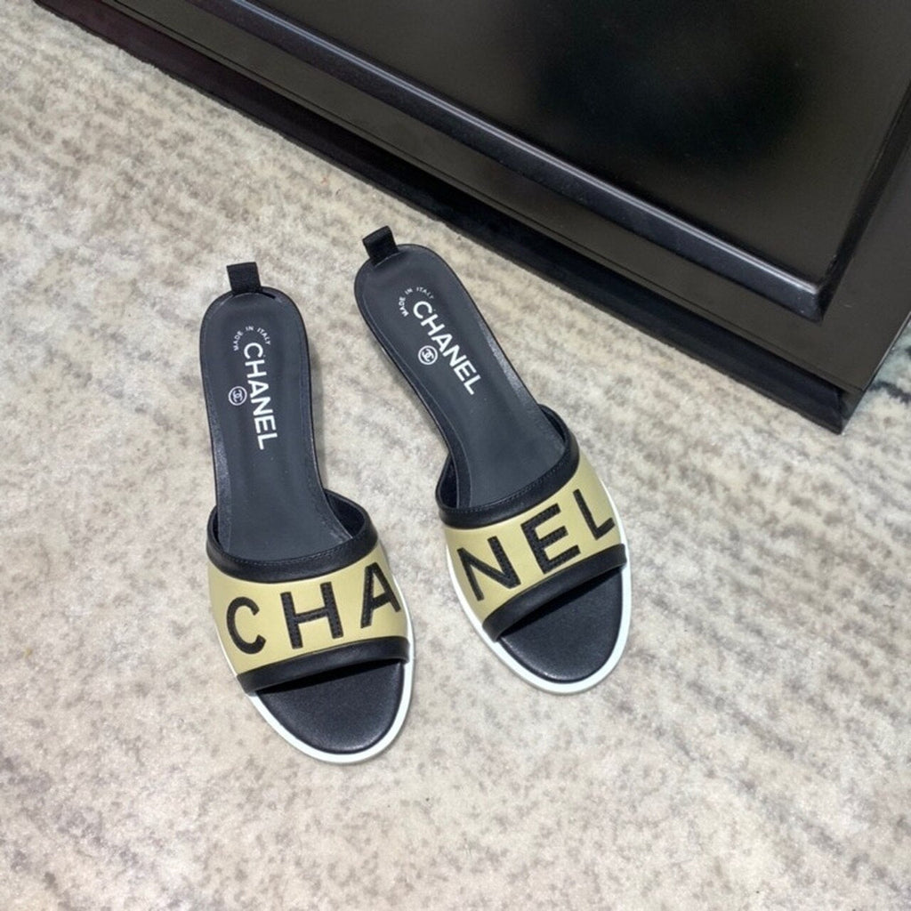 Chanel Transparent PVC Heel Mules & Lambskin Leather Spring/Summer Collection Beige/Black