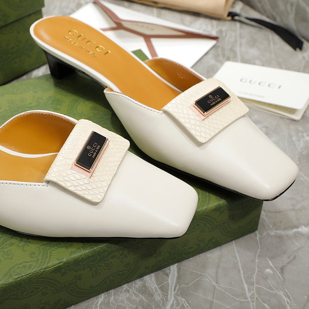 Gucci Slipper White