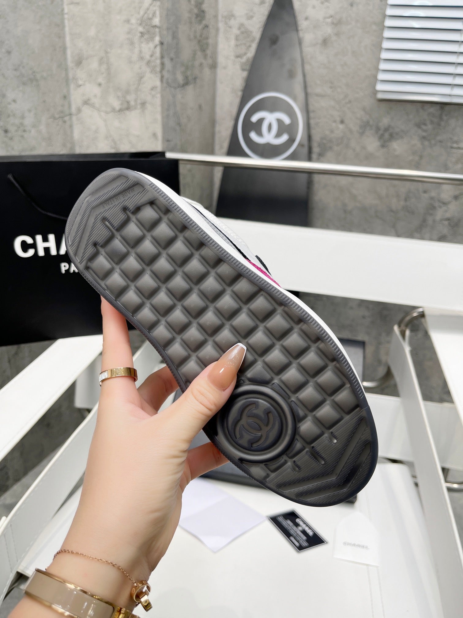 Chanel Trainers Sneakers White/Pink