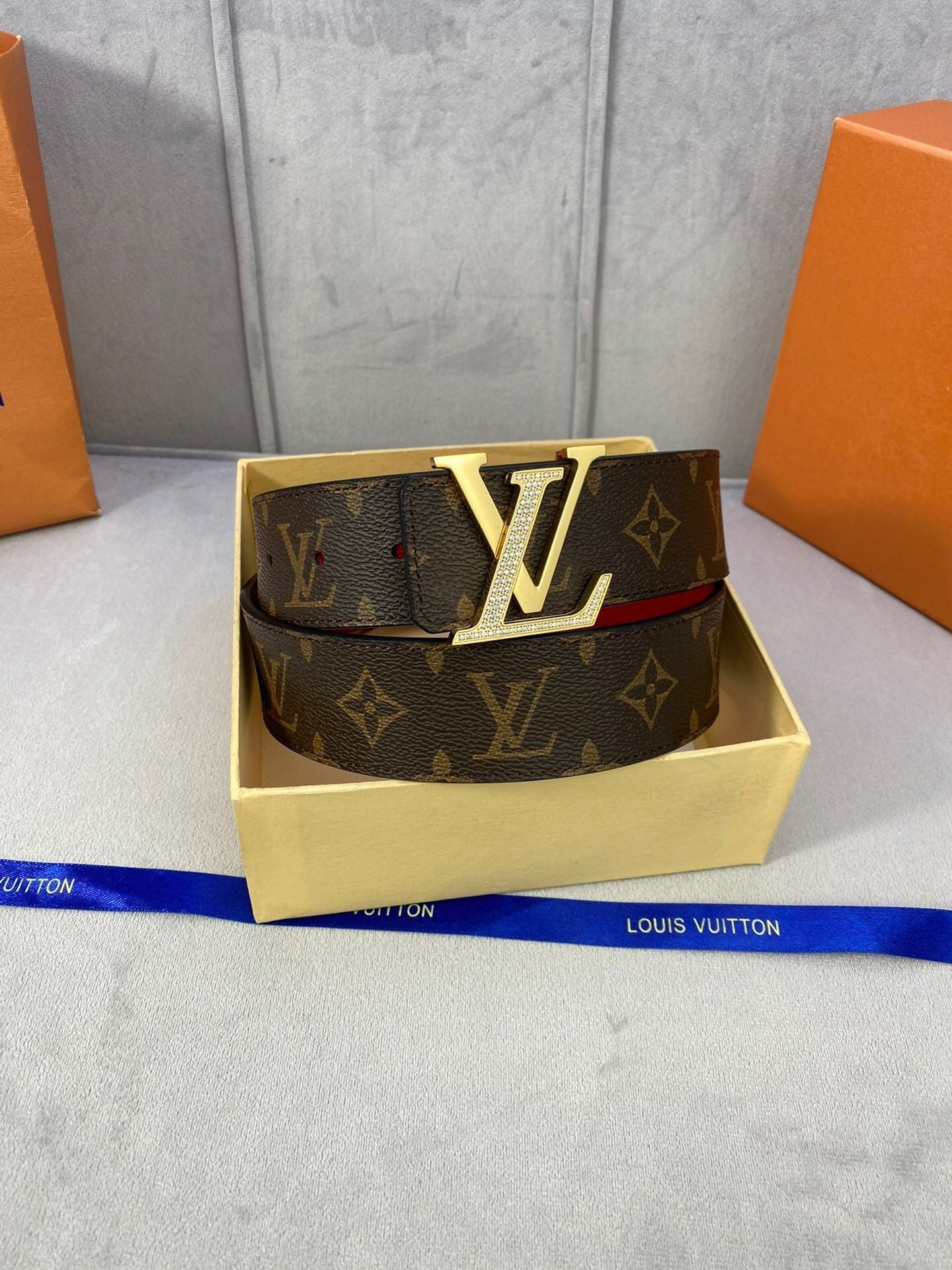 Louis Vuitton Initiales Reversible