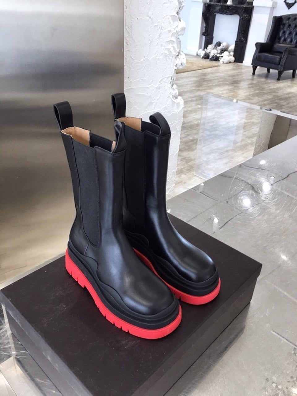 Bottega Veneta Flat Triple-Sole Leather Boots Calfskin Leather Fall/Winter 2020 Collection, Black/Red