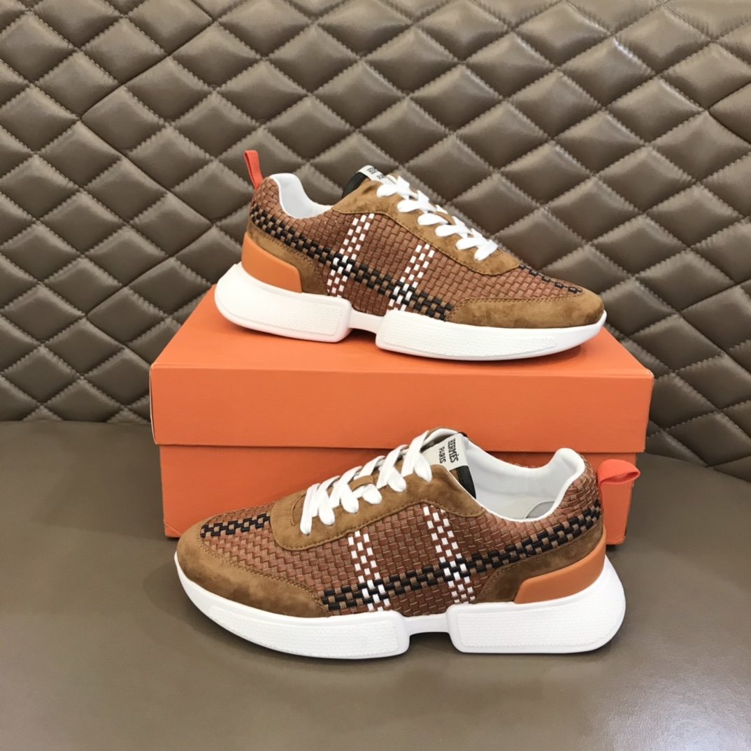 Hermes Trail Sneaker