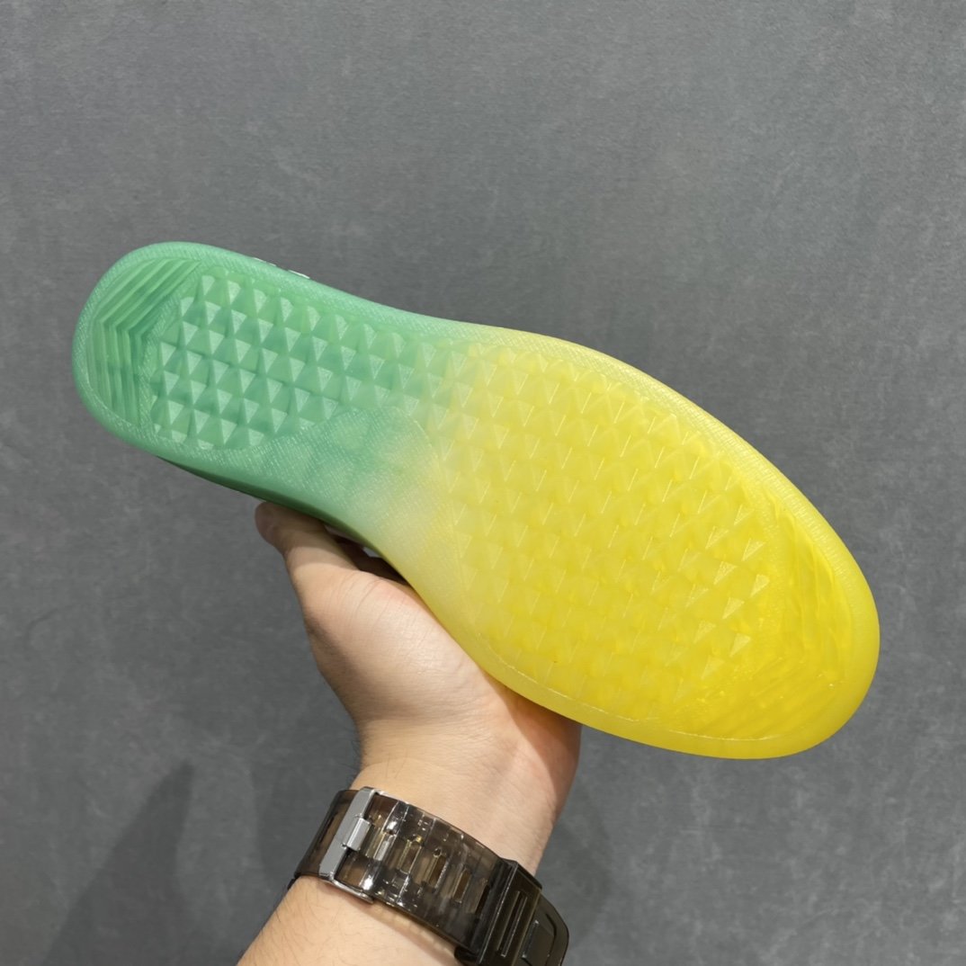 Louis Vuitton Luxembourg Samothrace Sneaker