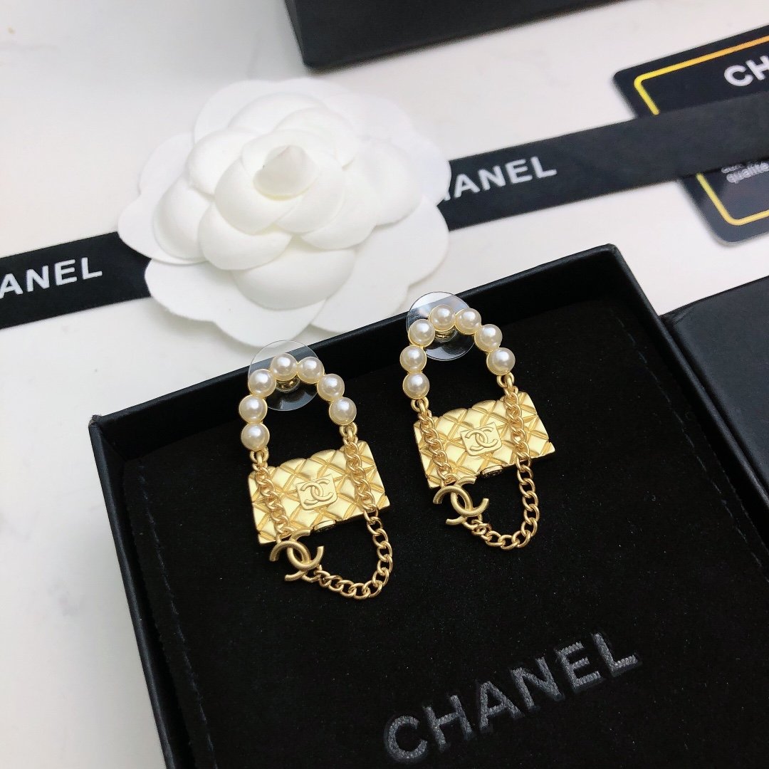 Chanel Earings