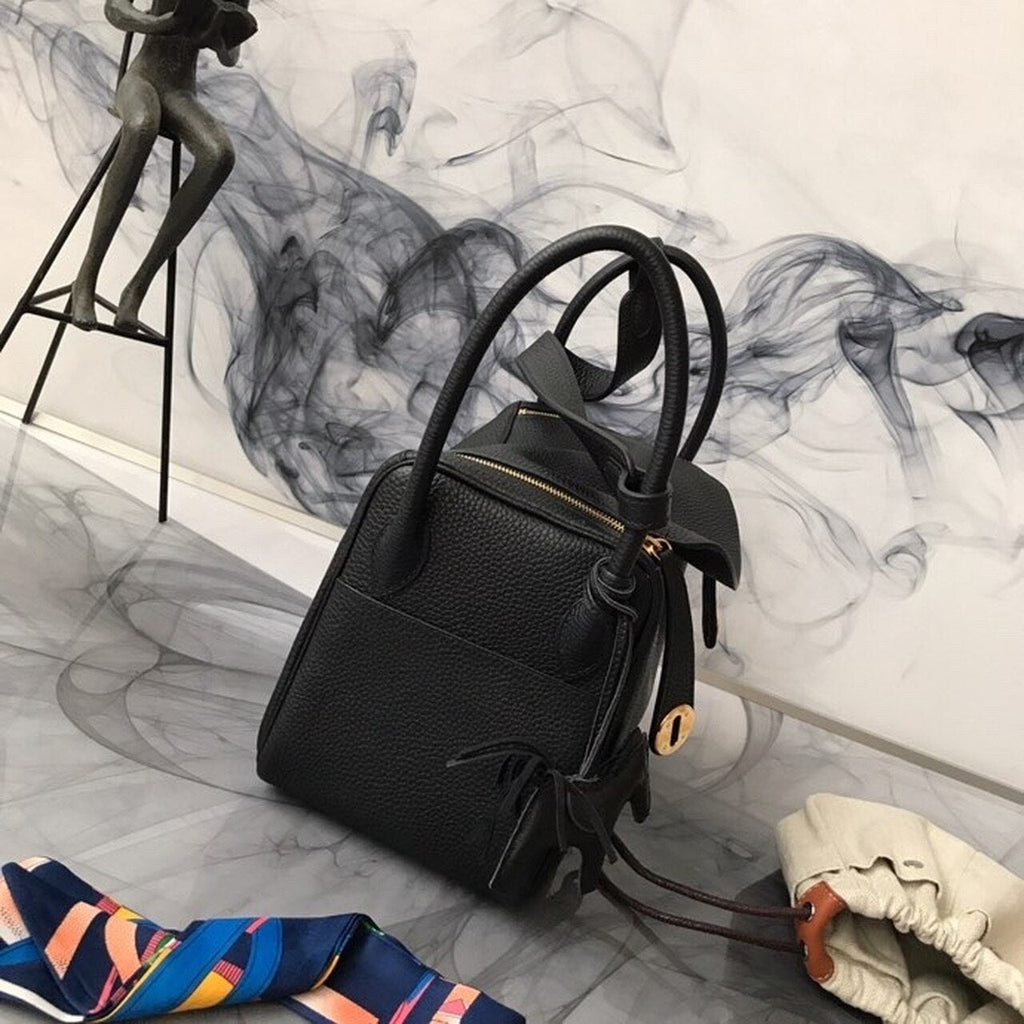 Hermes Lindy Bag 26cm Epsom Calfskin Handstitched Palladium Hardware Noir