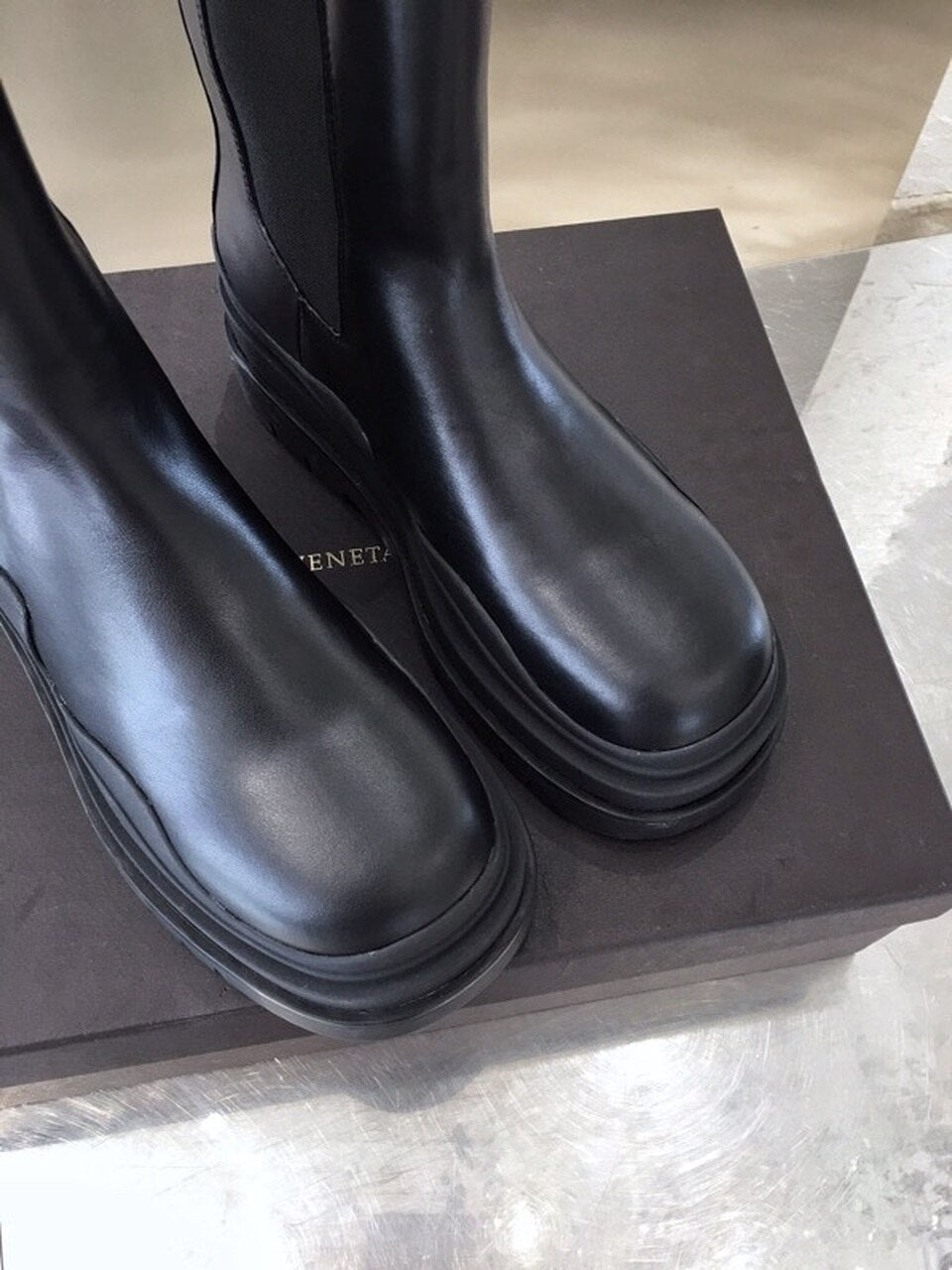 Bottega Veneta Flat Triple-Sole Leather Boots Calfskin Leather Fall/Winter 2020 Collection, Black