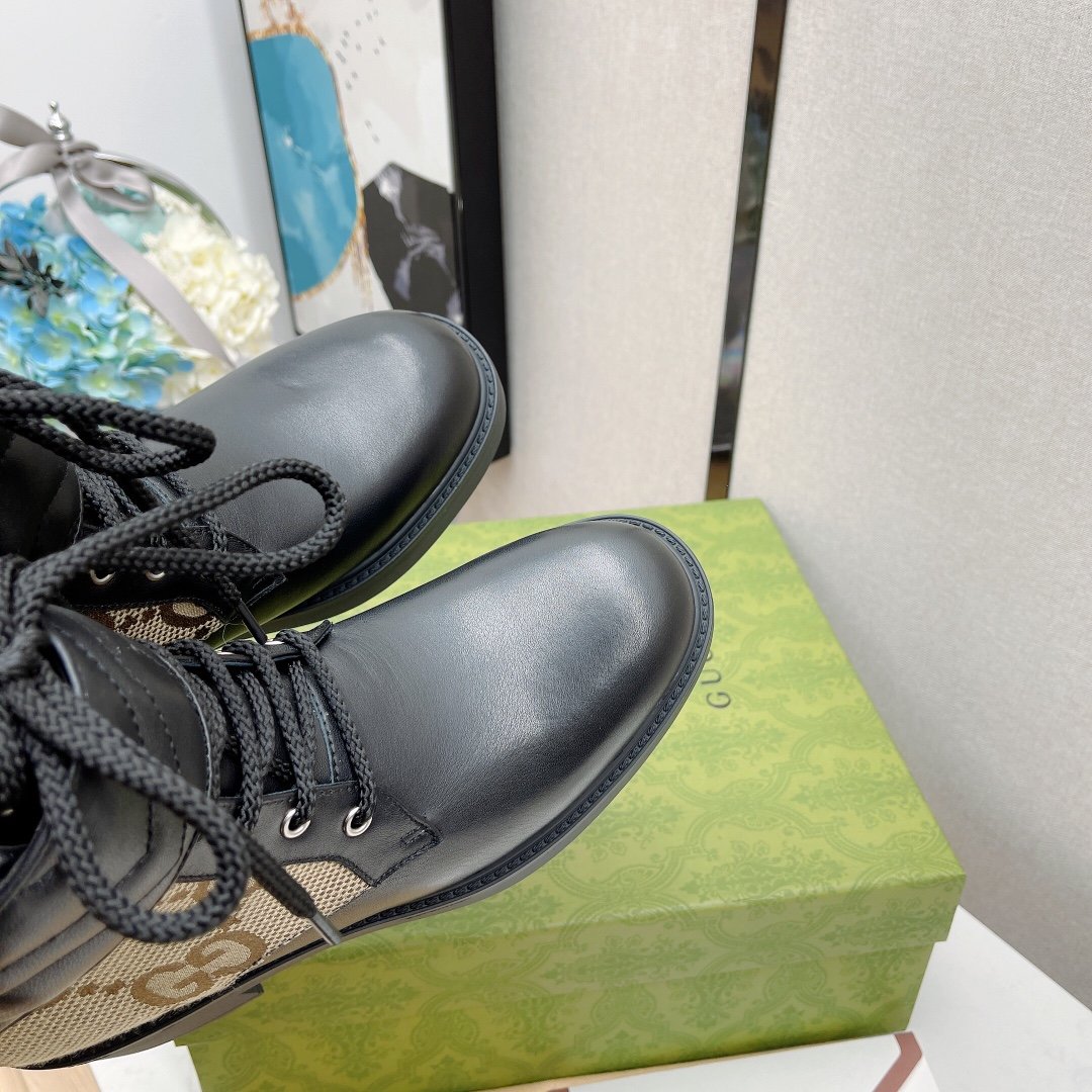 Gucci Ankle Boots With Double G Brown