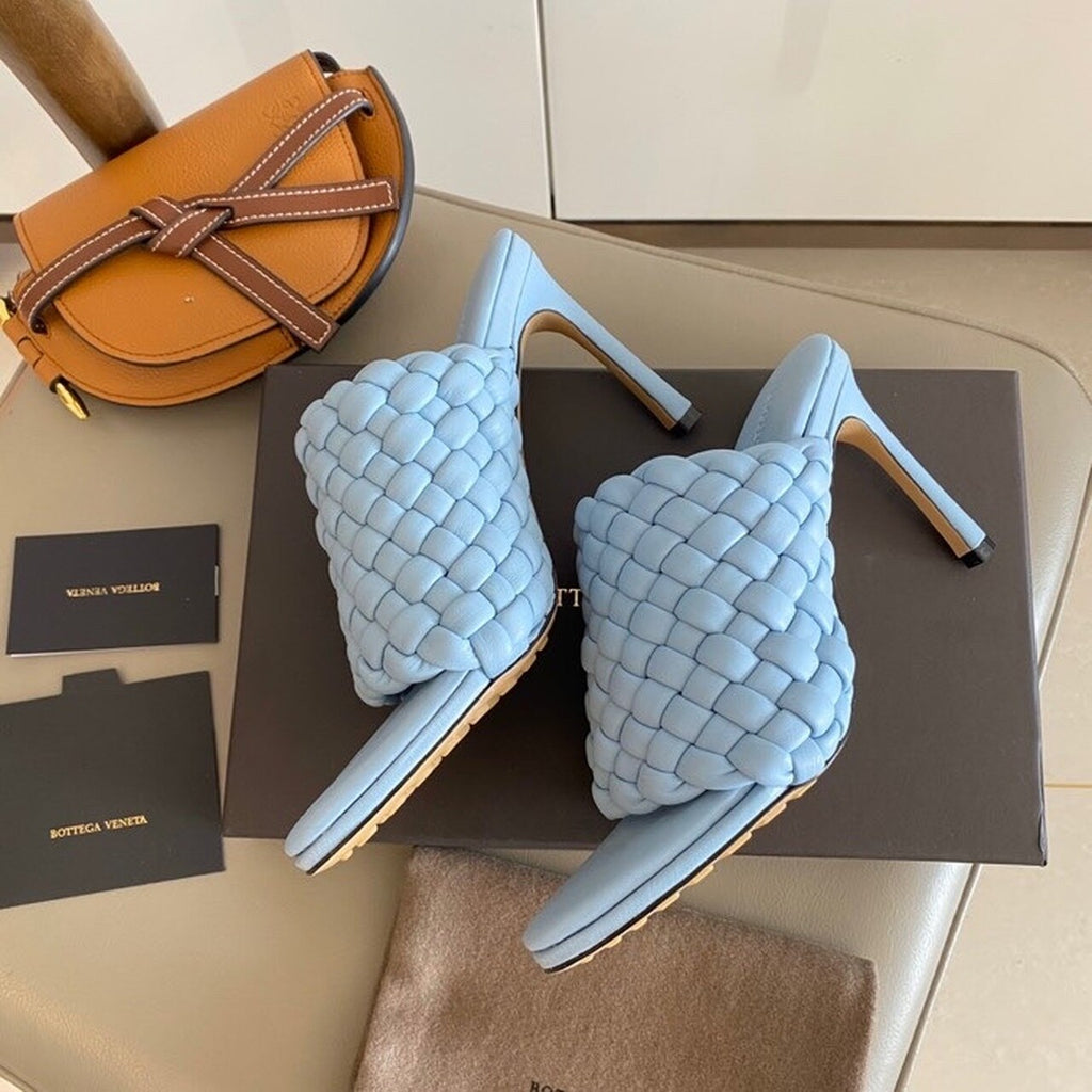 Bottega Veneta Curve Mules 9.5cm Heel Lambskin Leather Spring/Summer 2020 Collection, Light Blue