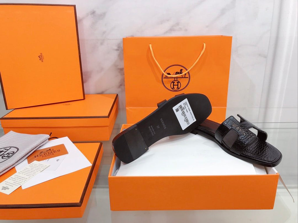 Hermes Oran Sandal Black