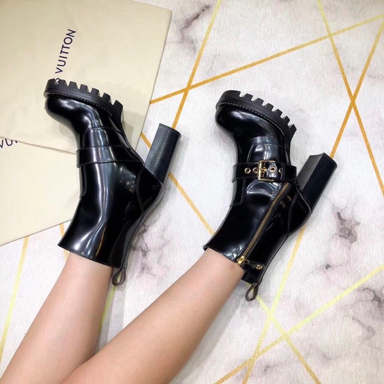 Louis Vuitton Star Trail Ankle Buckle Boot Calfskin Leather Fall/Winter Collection Black