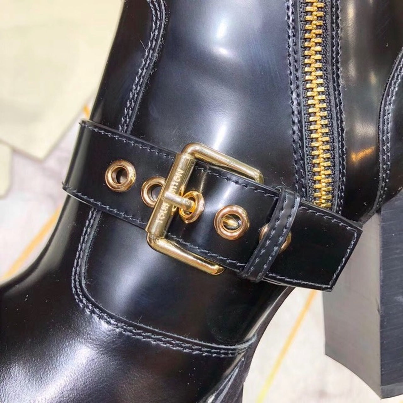 Louis Vuitton Star Trail Ankle Buckle Boot Calfskin Leather Fall/Winter Collection Black