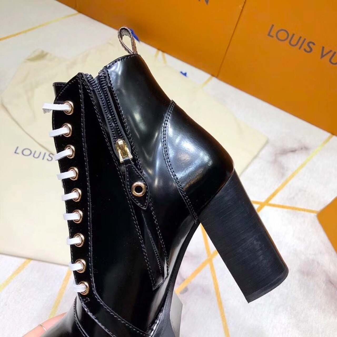 Louis Vuitton Star Trail Ankle Boot Calfskin Leather Fall/Winter Collection 1A2Y89 Black
