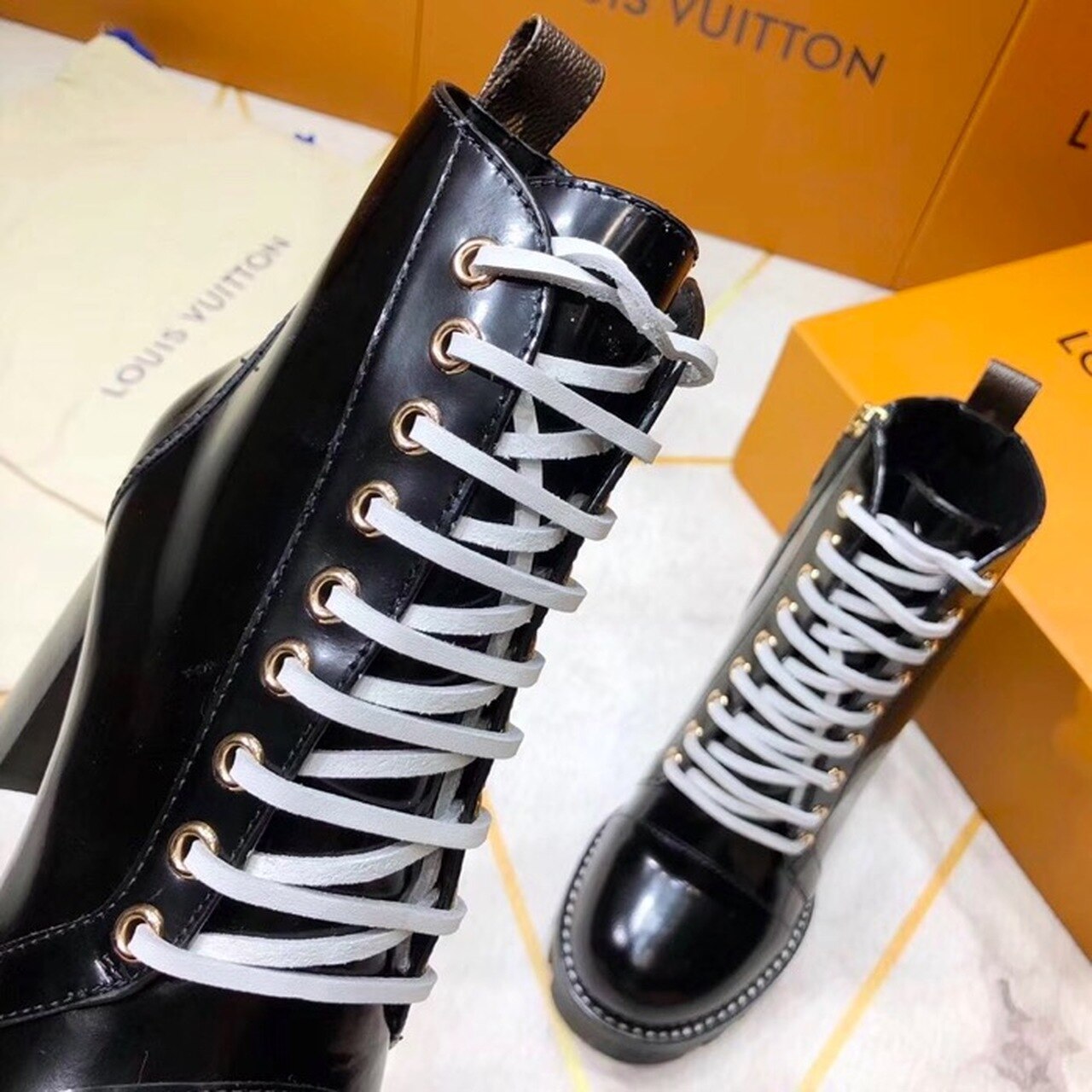 Louis Vuitton Star Trail Ankle Boot Calfskin Leather Fall/Winter Collection 1A2Y89 Black