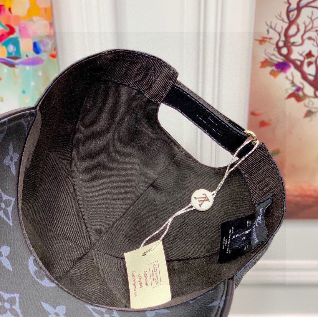 Louis Vuitton Get Ready Cap Black