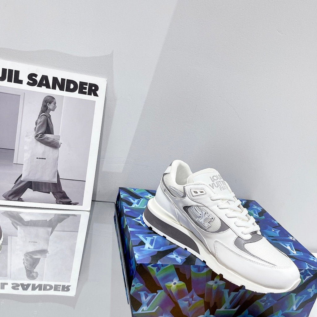 Louis Vuitton Run Sneaker White