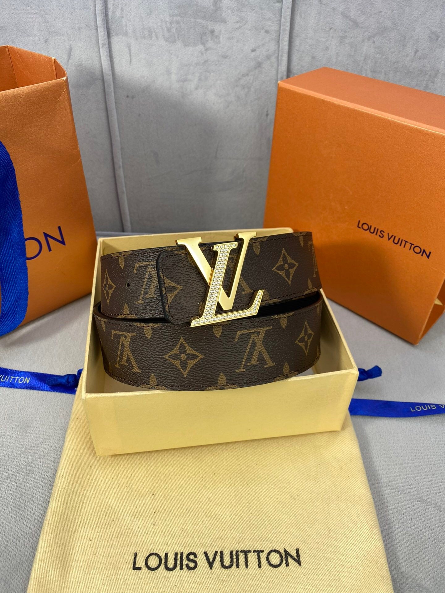 Louis Vuitton Initiales Reversible