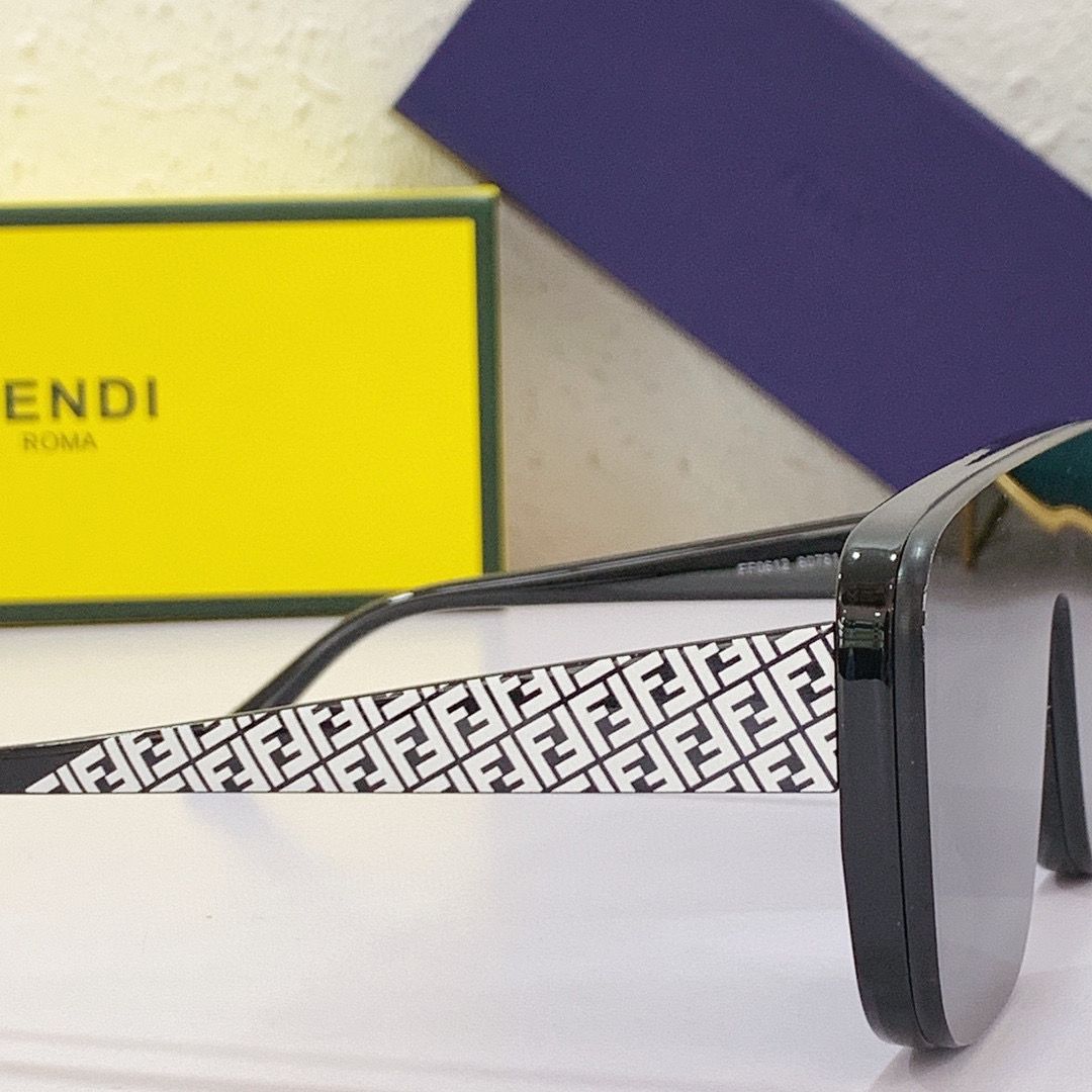 Fendi Disco Fashion Sunglasses