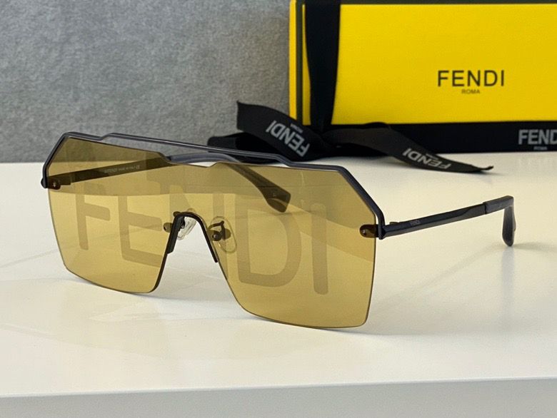 Fendi Disco Fashion Sunglasses