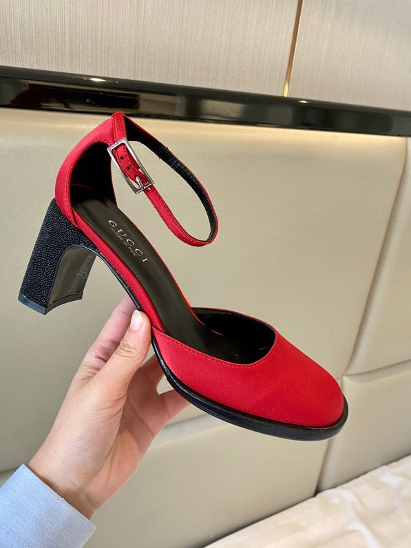 Gucci Platform Sandal Red